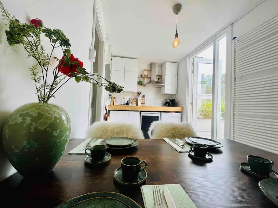 Heerlijk Appartement Centrum Breda En Restaurant! Exteriér fotografie
